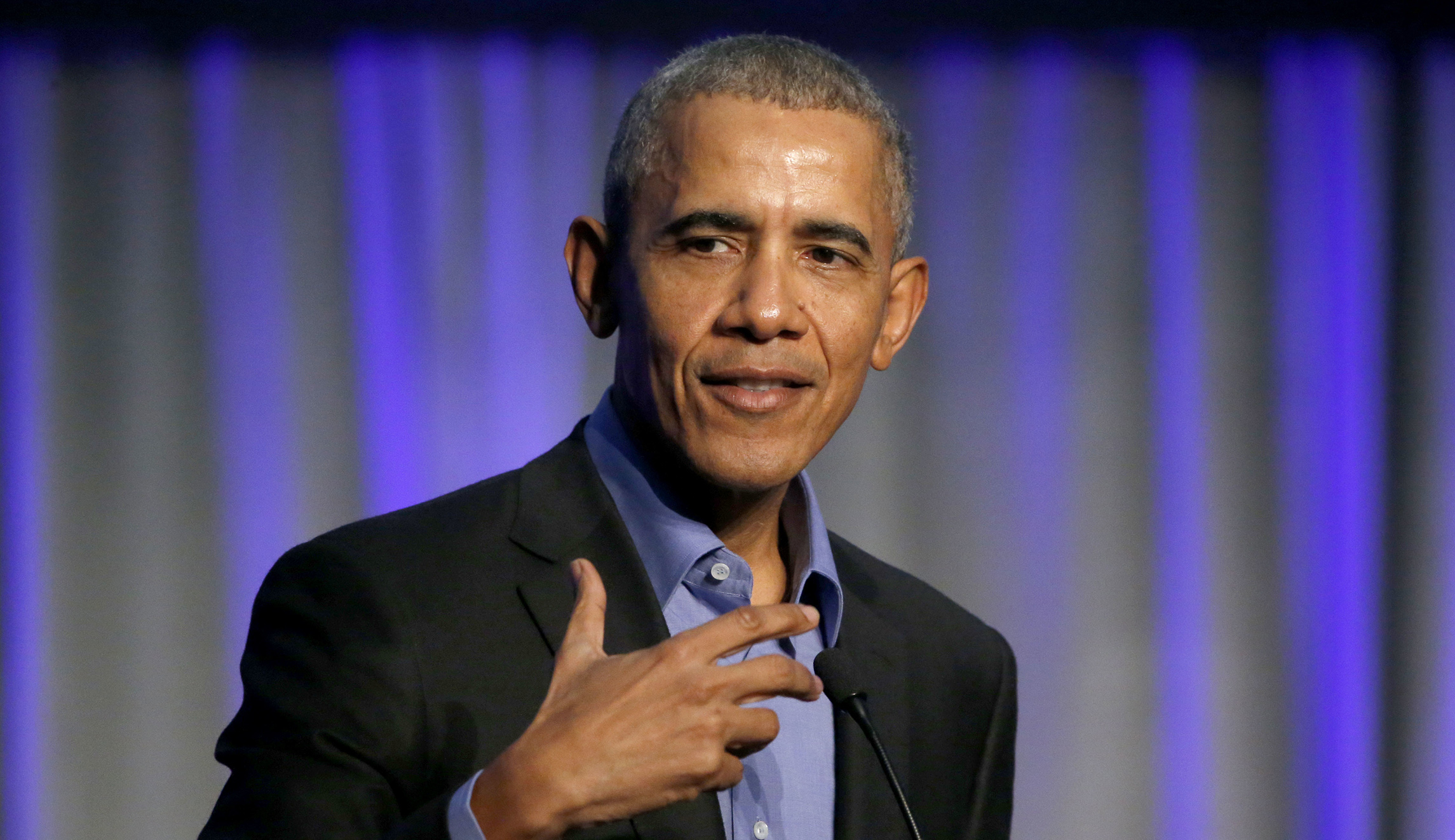 That FBI text doesn’t prove Obama lied when he said, ‘I do not talk to FBI directors about pending investigations.’