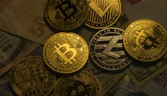Crypto platforms begin cutting off Chinese users after government declares transactions illegal