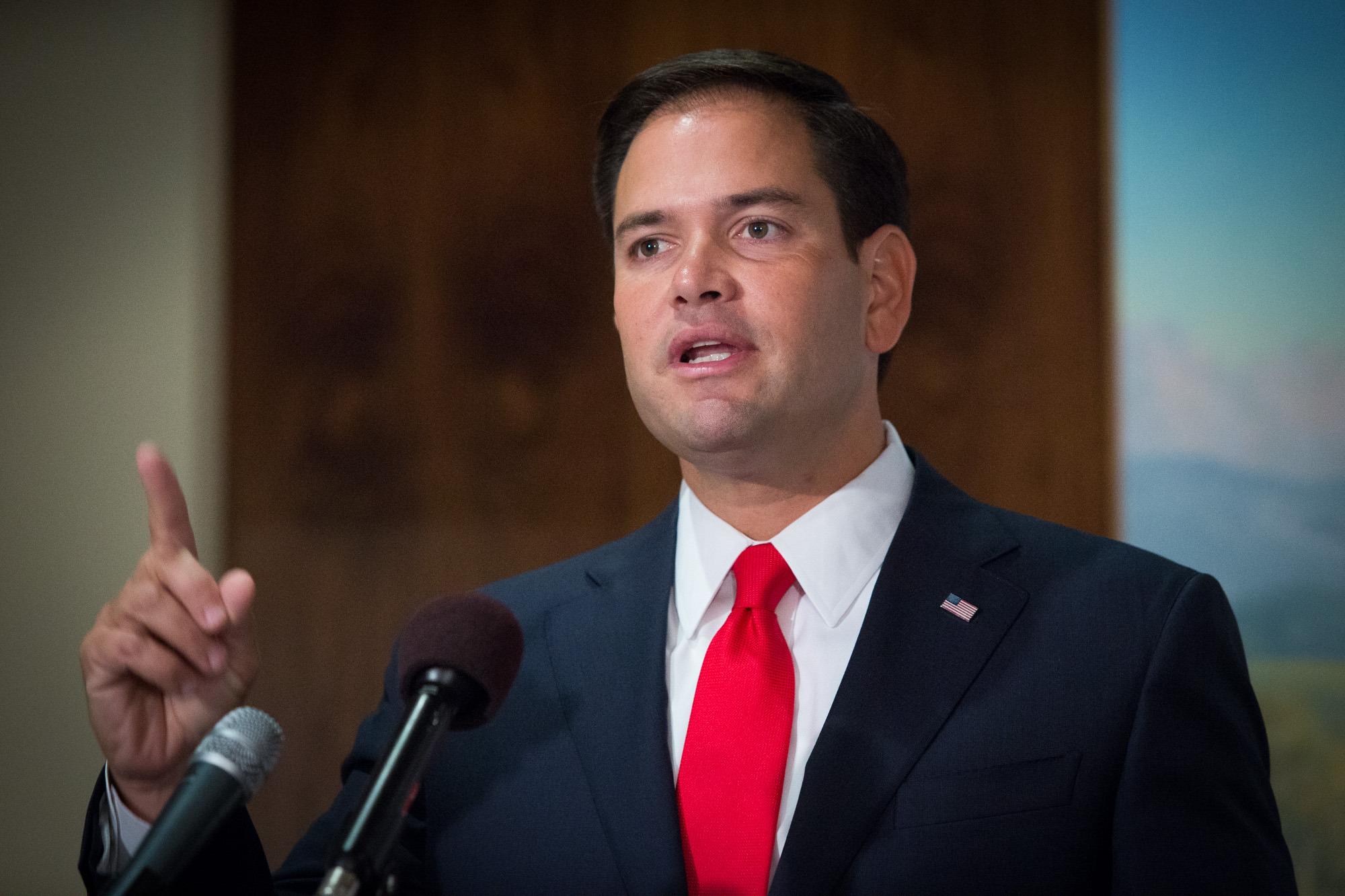 Marco Rubio rolls the dice