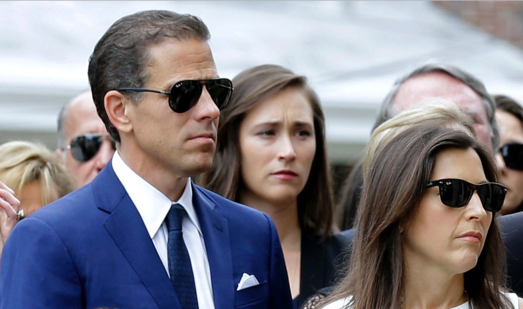 Beau Biden’s widow is dating his brother Hunter