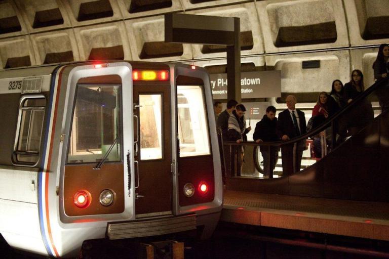 Riders told Metro about earlier door problems on train