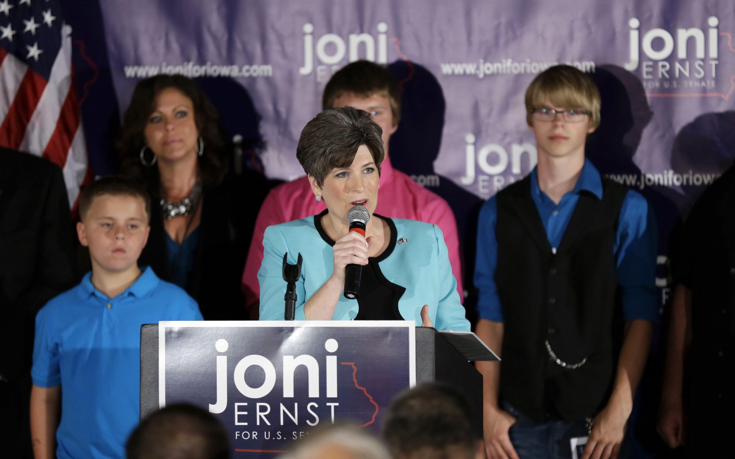 Republican presidential candidates flock to Iowa’s Joni Ernst