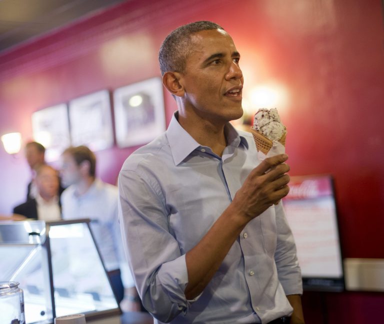 President Obama has been known to frequent fast-food restaurants and spotted plenty of times digging into heart-clogging dishes. (AP Photo)