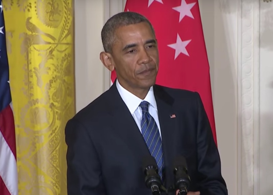 Obama Downplays Suspected Russian Involvement in DNC Hack