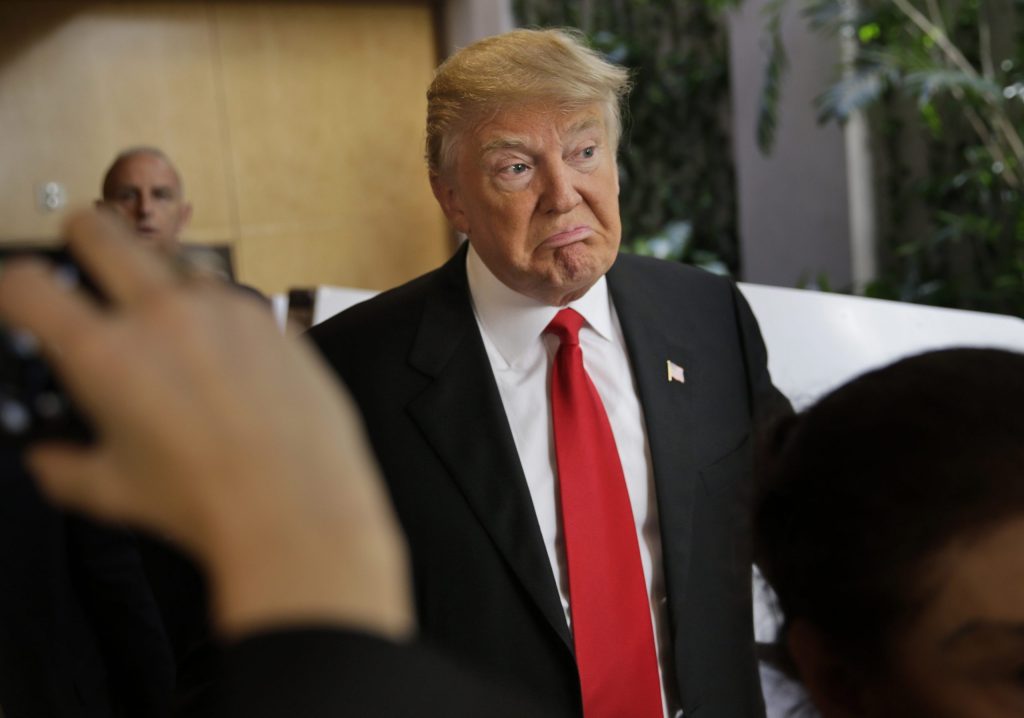 Trump: Clinton is ‘pandering’ with hot sauce comments