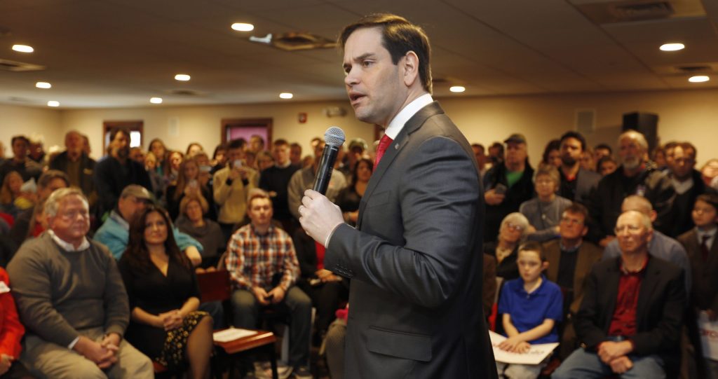 Hecklers repeatedly interrupt Rubio