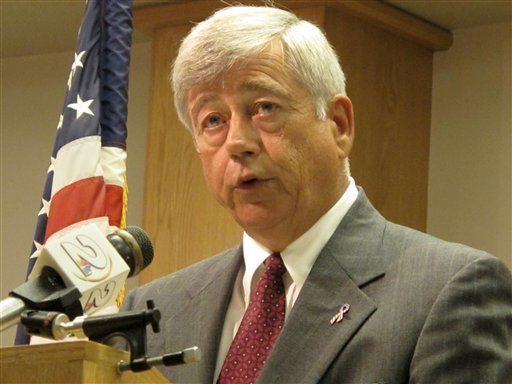  Former South Carolina judge Vic Rawl, not wearing seersucker 