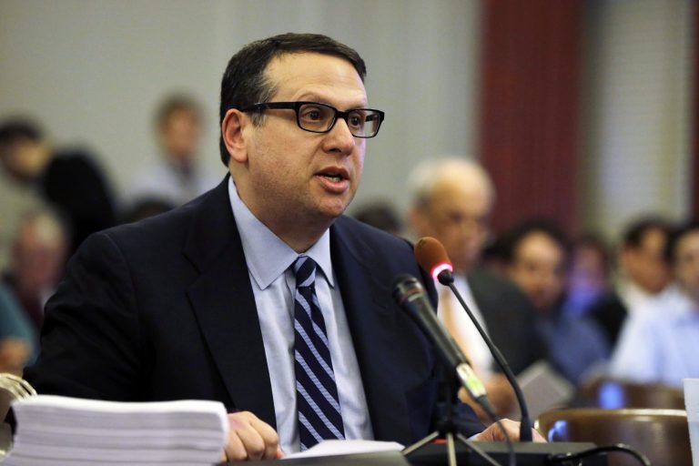 In this Jan. 9, 2014 file photo, David Wildstein, who was Christie's No. 2 man at the Port Authority, speaks during a hearing at the Statehouse in Trenton. (AP Photo/Mel Evans, File)