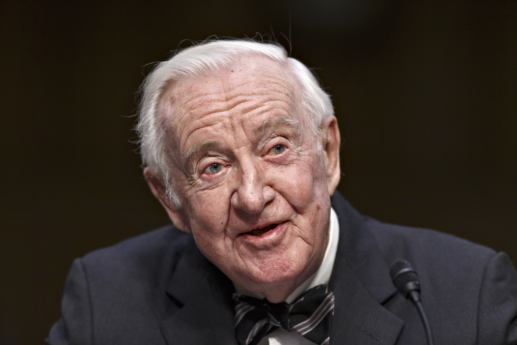 Retired Justice Stevens: Hold a hearing on Merrick Garland