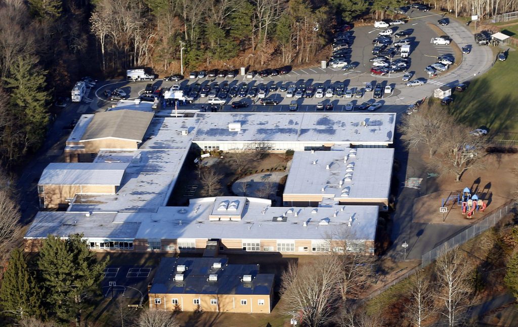 Sandy Hook group asks parents for gun solutions