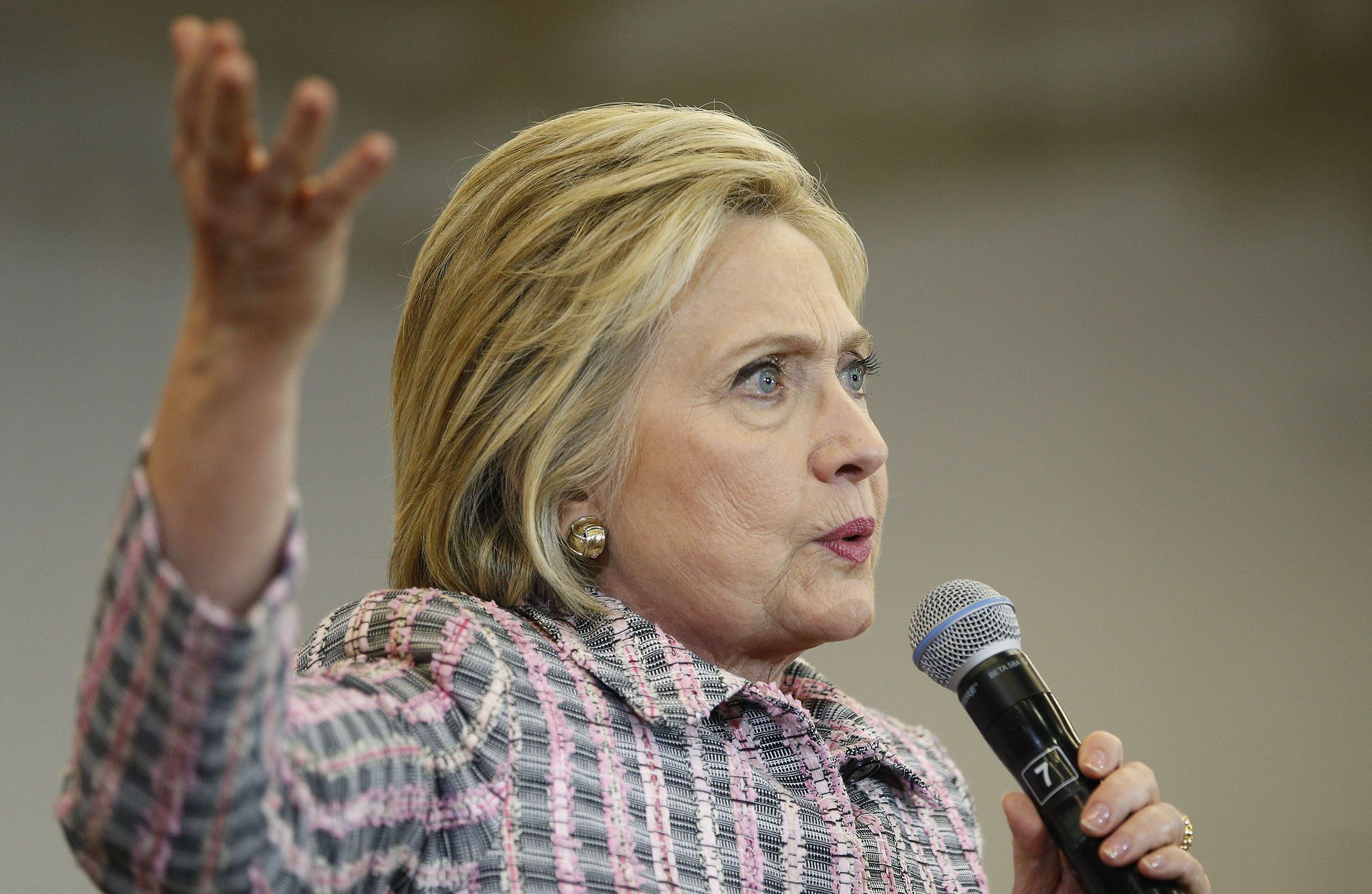 Hillary Clinton’s popular vote victory doesn’t mean voters like her