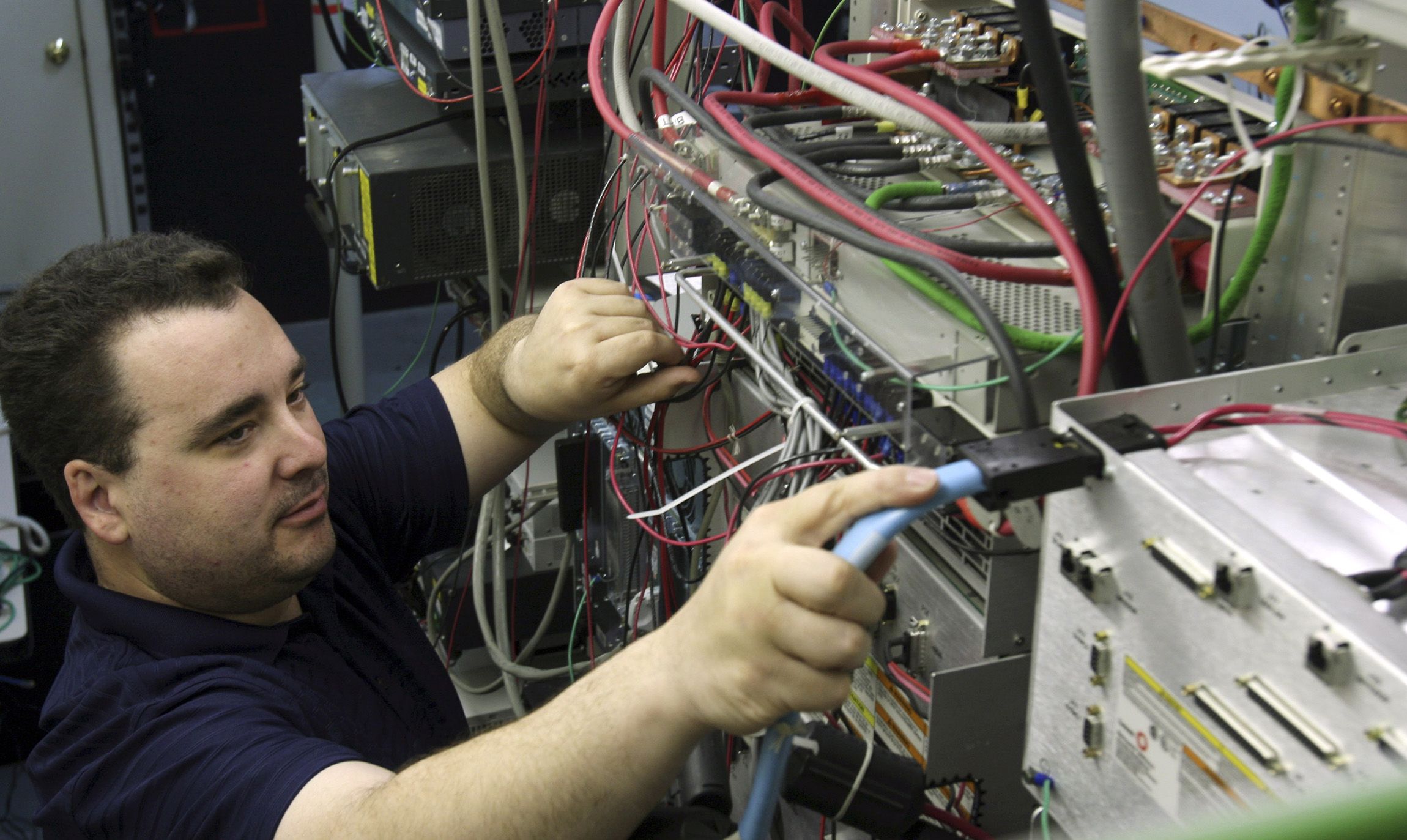 Government-owned Internet projects are a bad deal for taxpayers, consumers