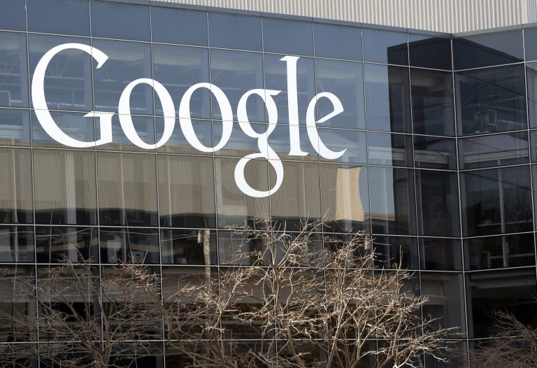Google's trying to make nice but Trump has a long memory. (AP Photo/Marcio Jose Sanchez, File)