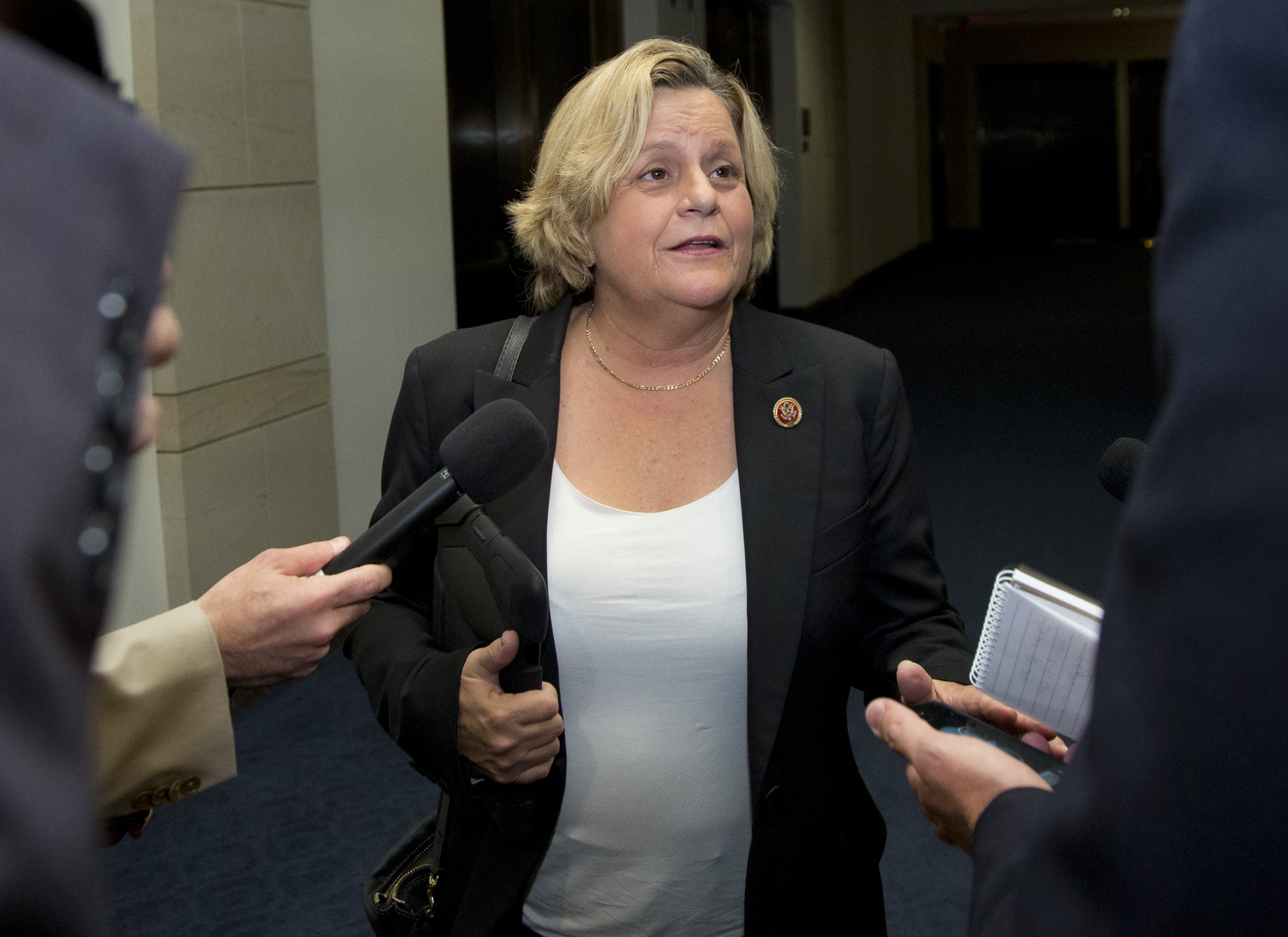 Cuban-born congresswoman condemns Obama’s visit to Castros