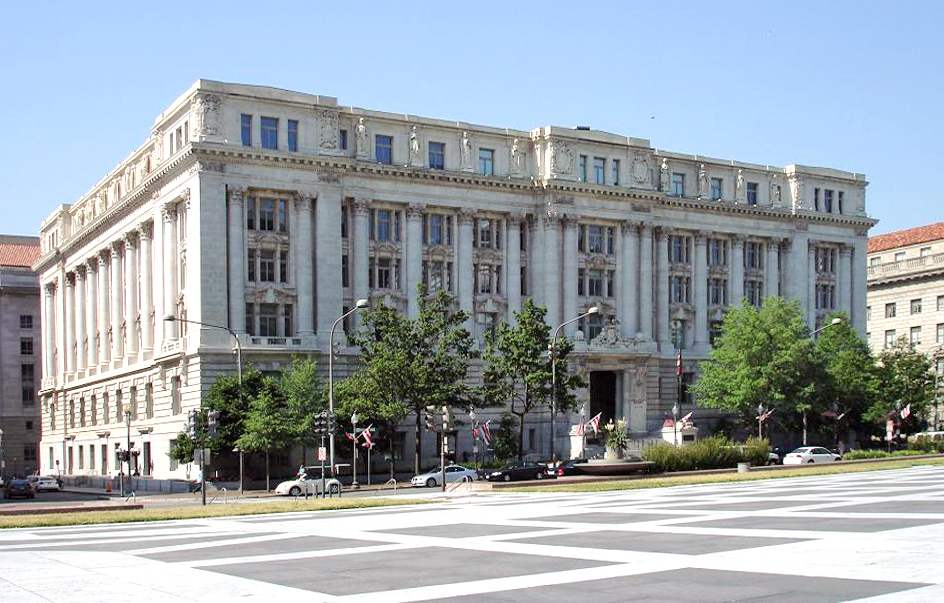 D.C. employee arrested in cocaine bust