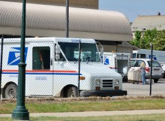 USPS launches pilot program for banking services sought by Warren and Left