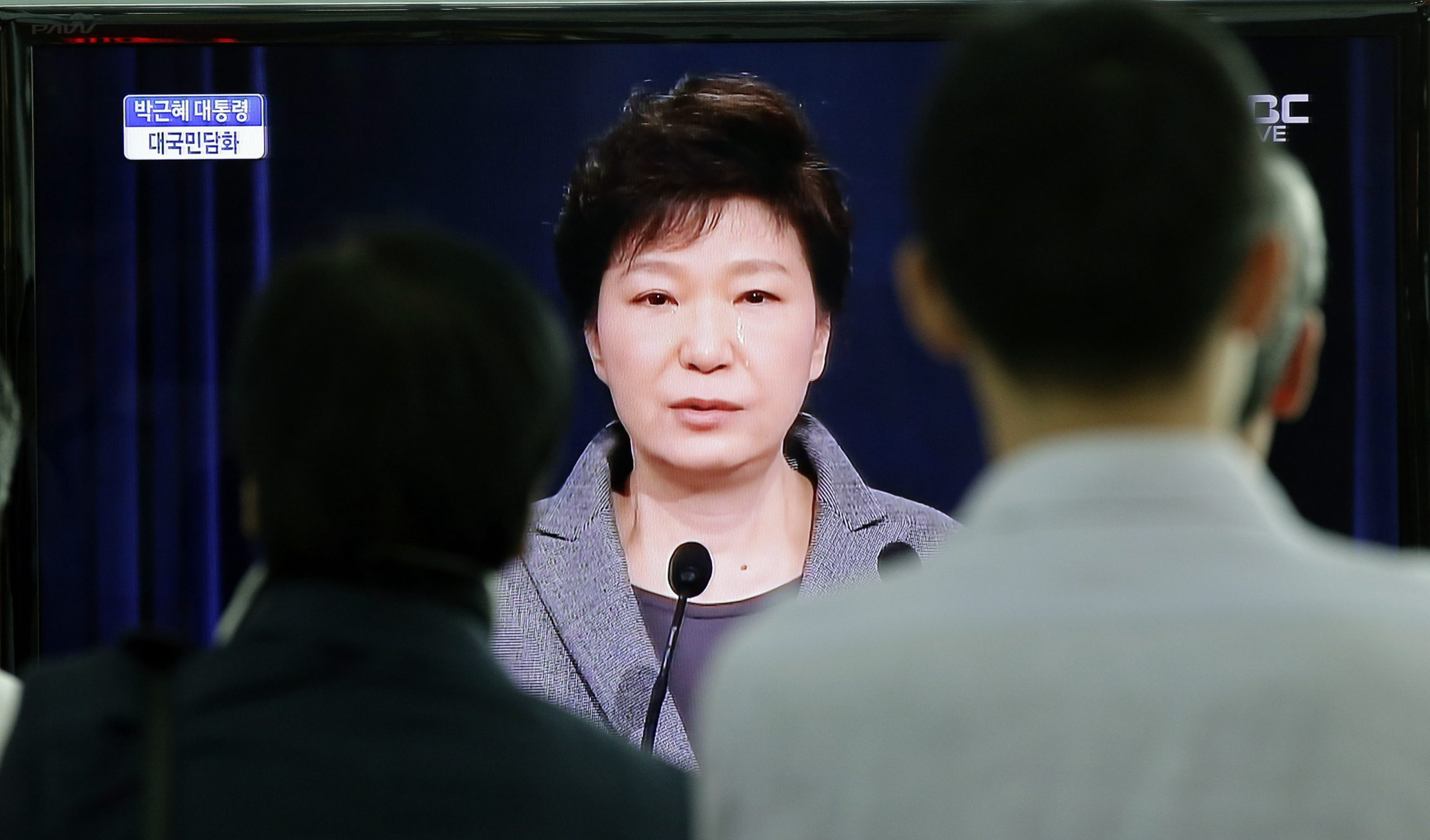 S. Korea’s president pushes for end of coast guard