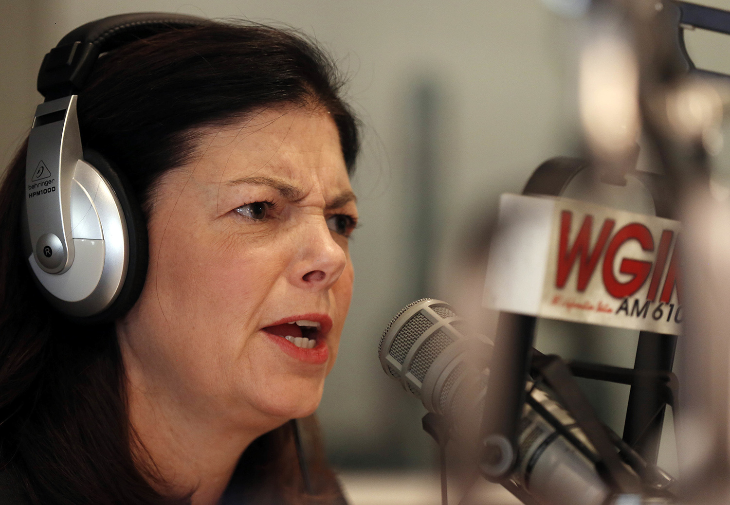 Boston Globe says Ayotte ‘flunked the Trump test’