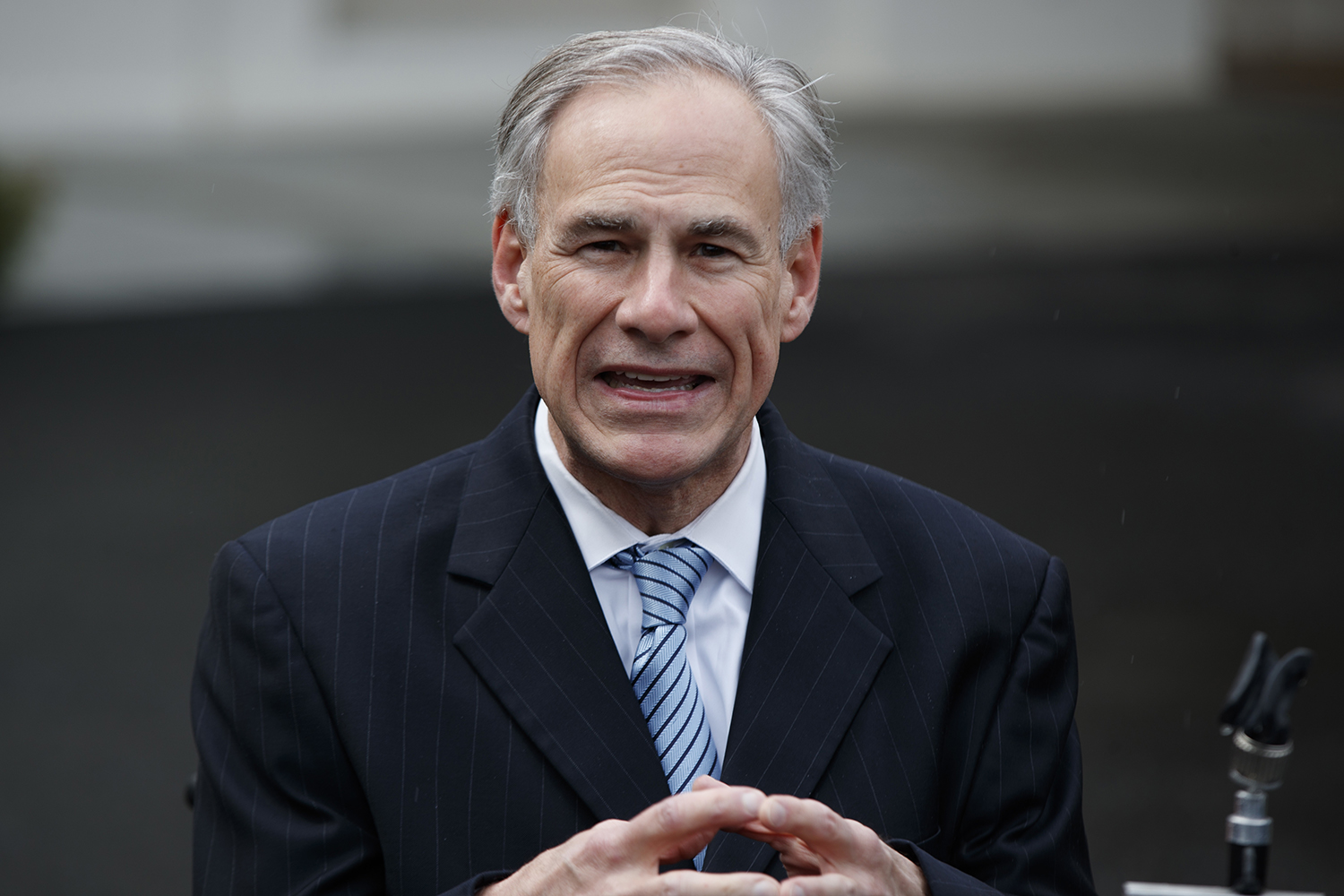 Greg Abbott: ‘I’m getting my pen warmed up’ to sign sanctuary cities bill