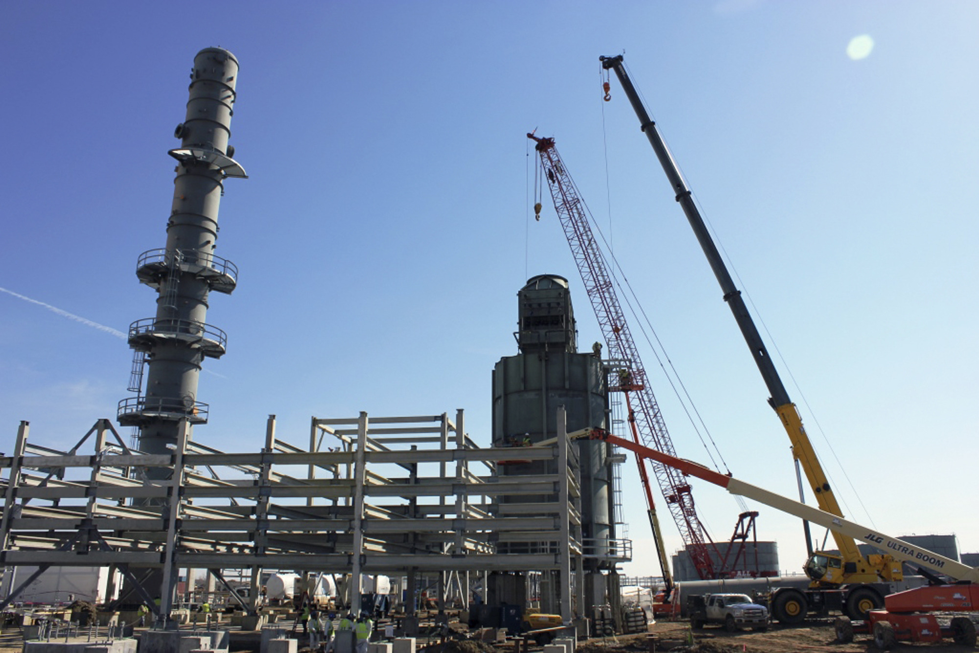 North Dakota oil refinery about 3/4 constructed