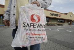 Safeway in San Francisco halts closure plan after city agrees to provide police