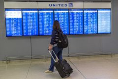 Answers about lingering delays at Chicago airports