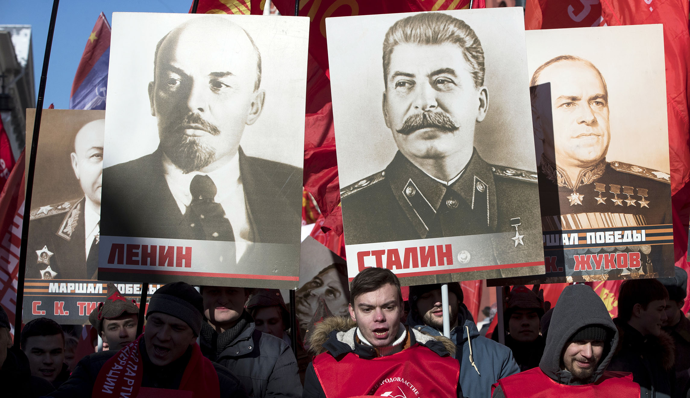 Michael McCaul and Mark Meadows: Resist Russian manipulation and stay united