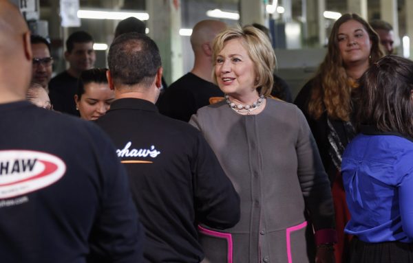 Clinton fundraises with Solyndra financier
