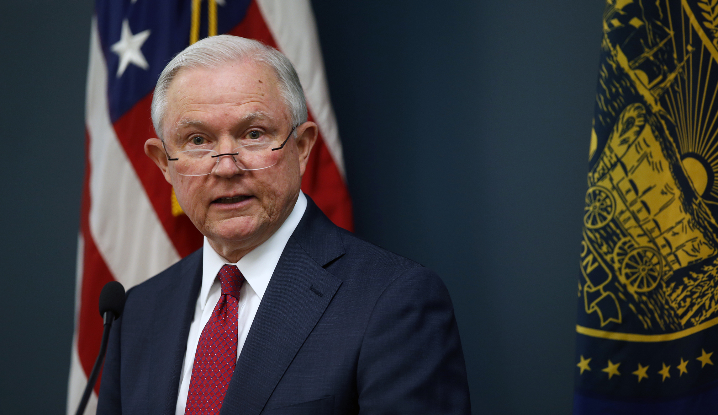 Alan Dershowitz: Does the president have the right to expect loyalty from his attorney general?