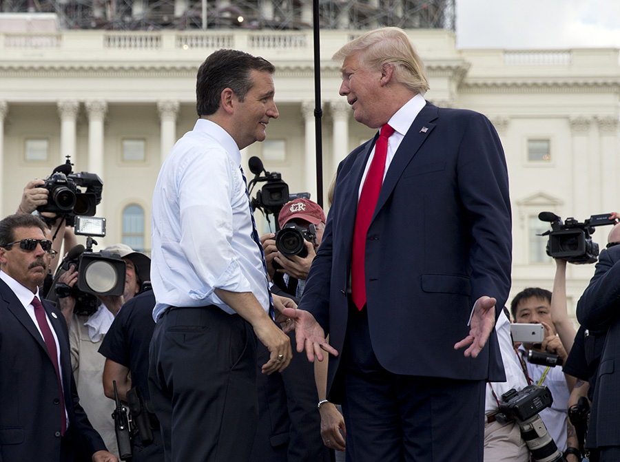 Trump to Cruz: Settle eligibility issue or leave the race