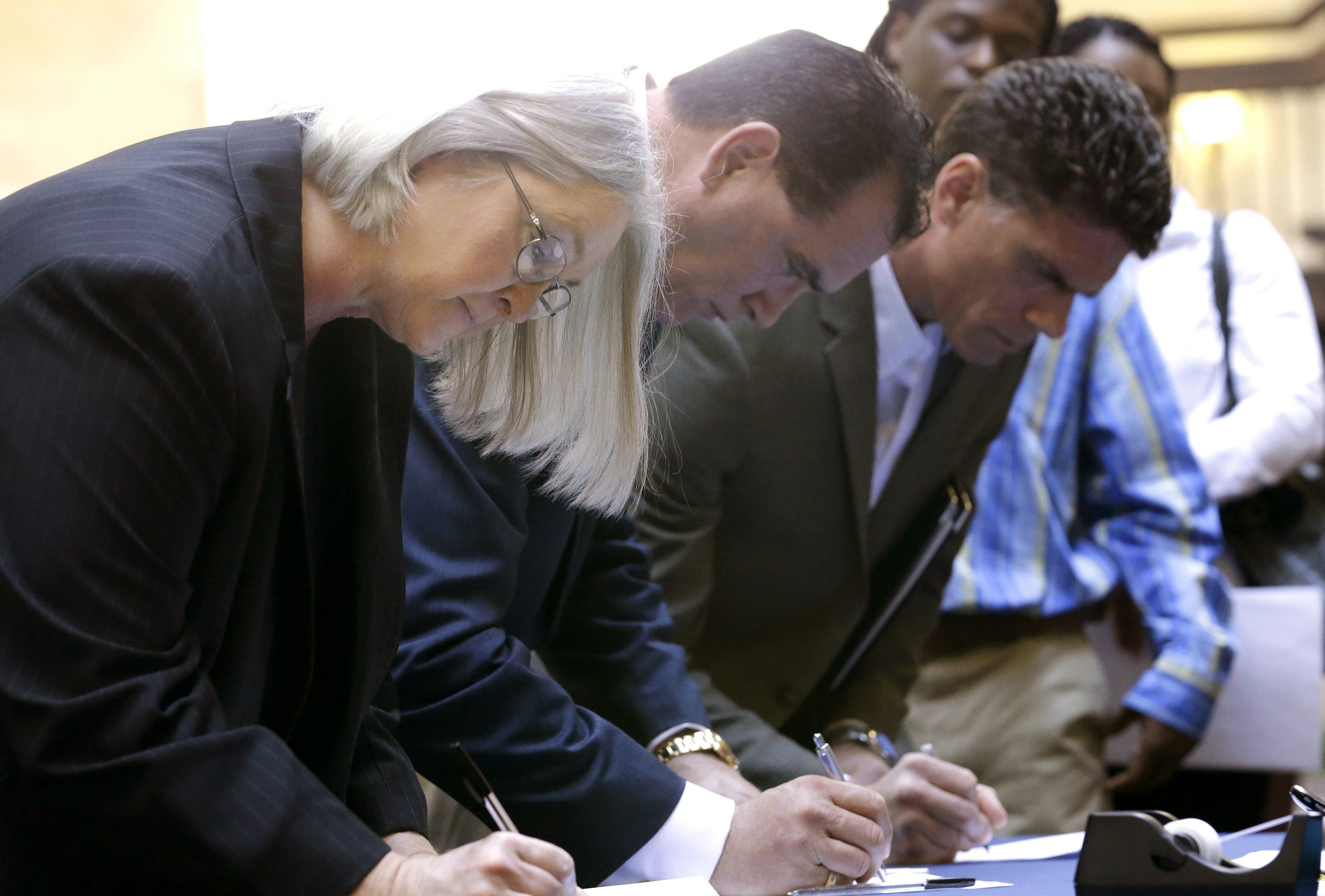 Unemployment rates fall in 39 US states last month