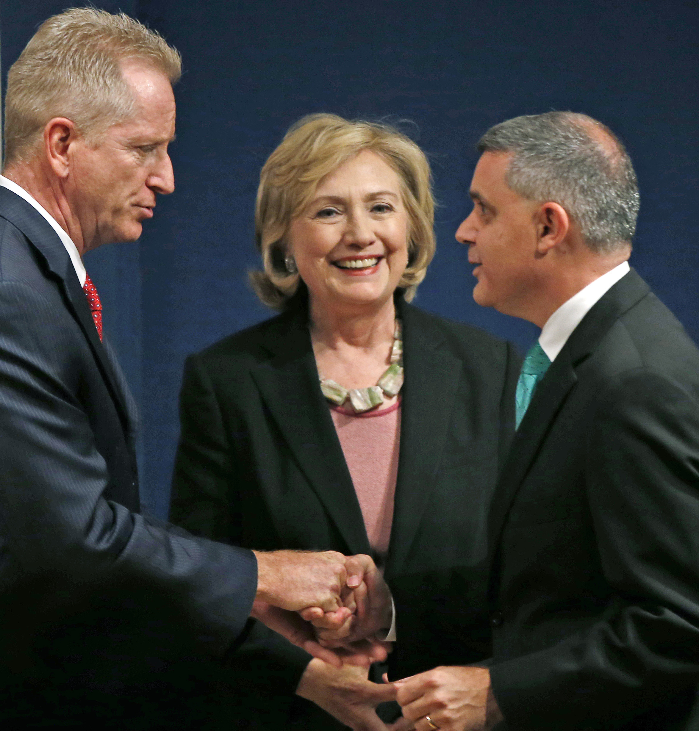 Clinton urges renewal of 9/11 compensation act