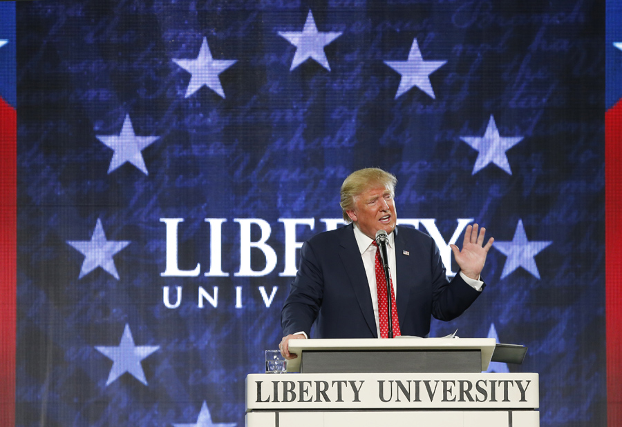 Trump widens lead among white evangelicals