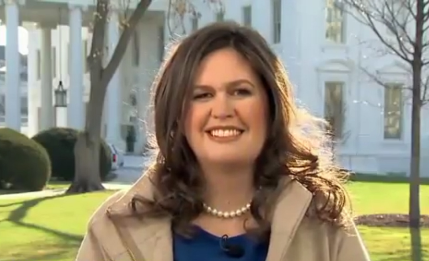 Trump spokeswoman seeks to discredit Obama wiretapping denial