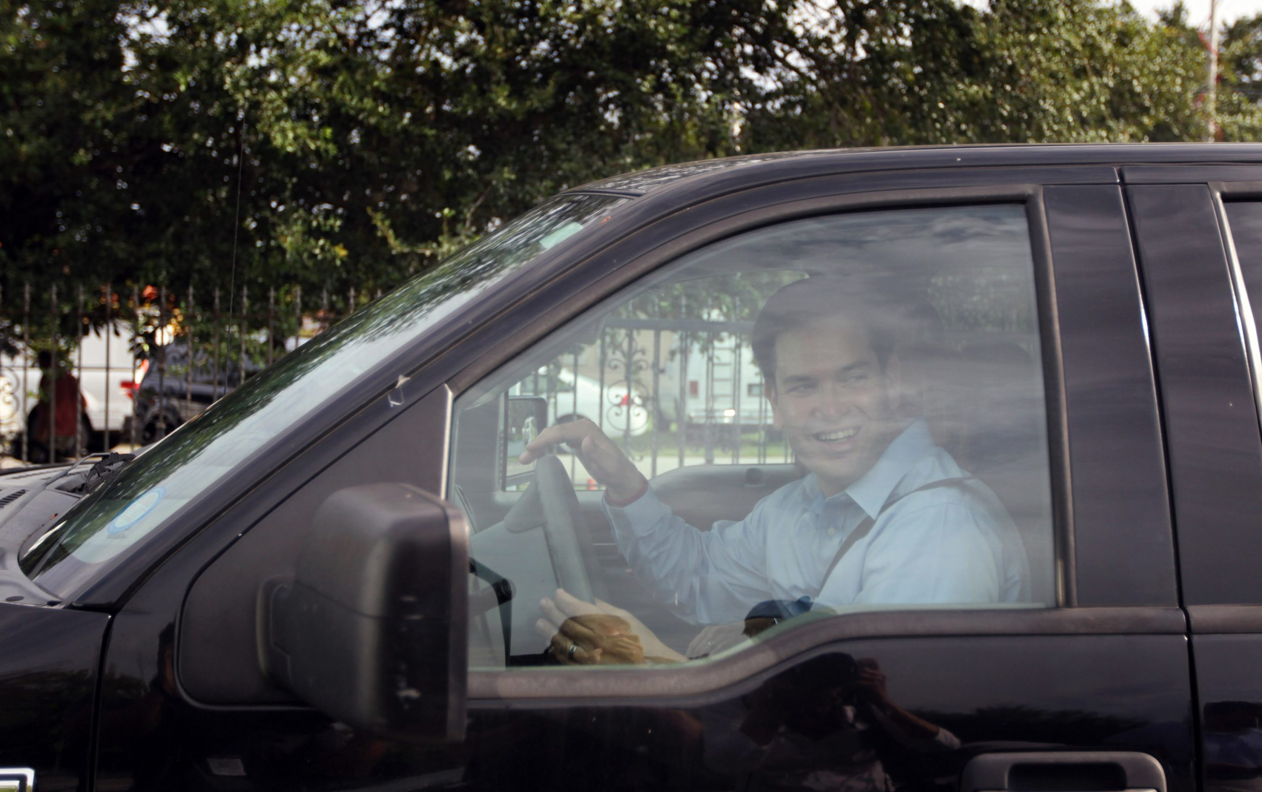 Conservatives sideswipe NYT story on Rubio’s driving record