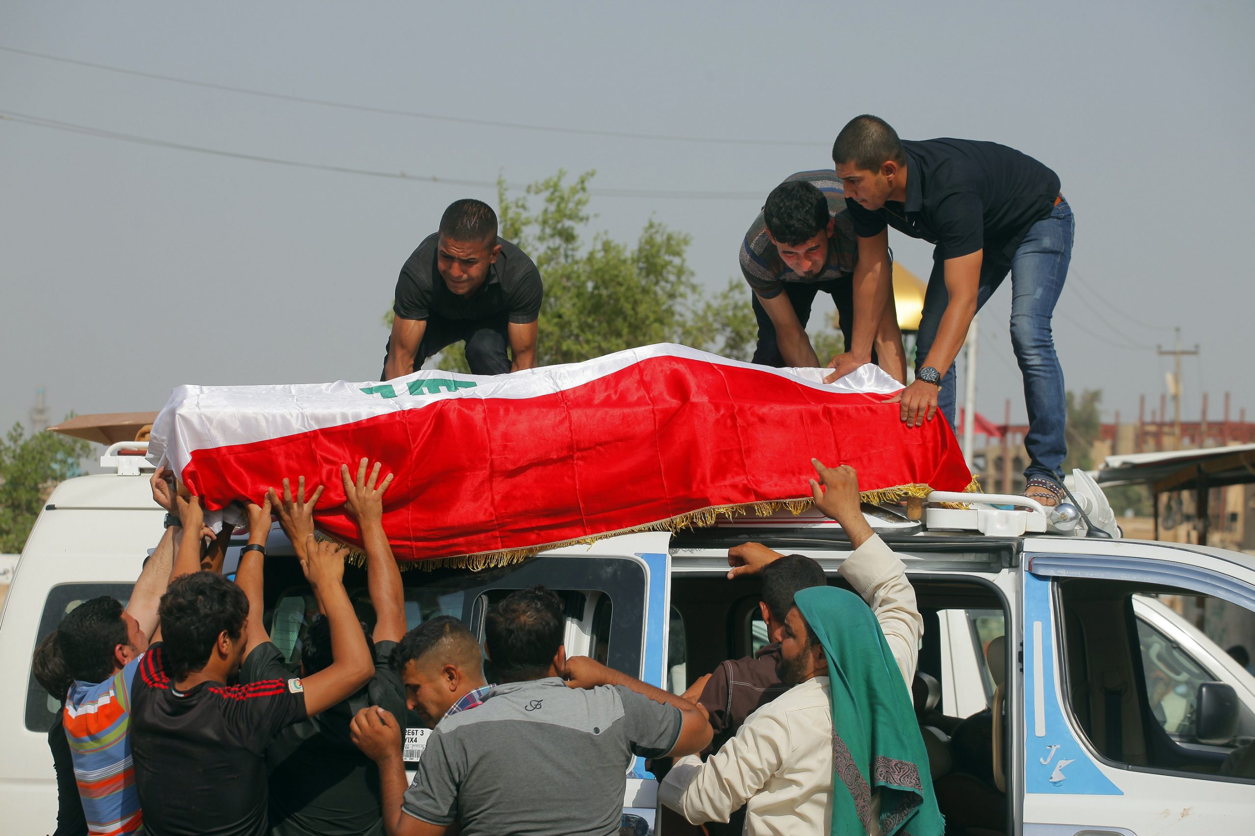 Bombings and shootings kill 14 in Iraq