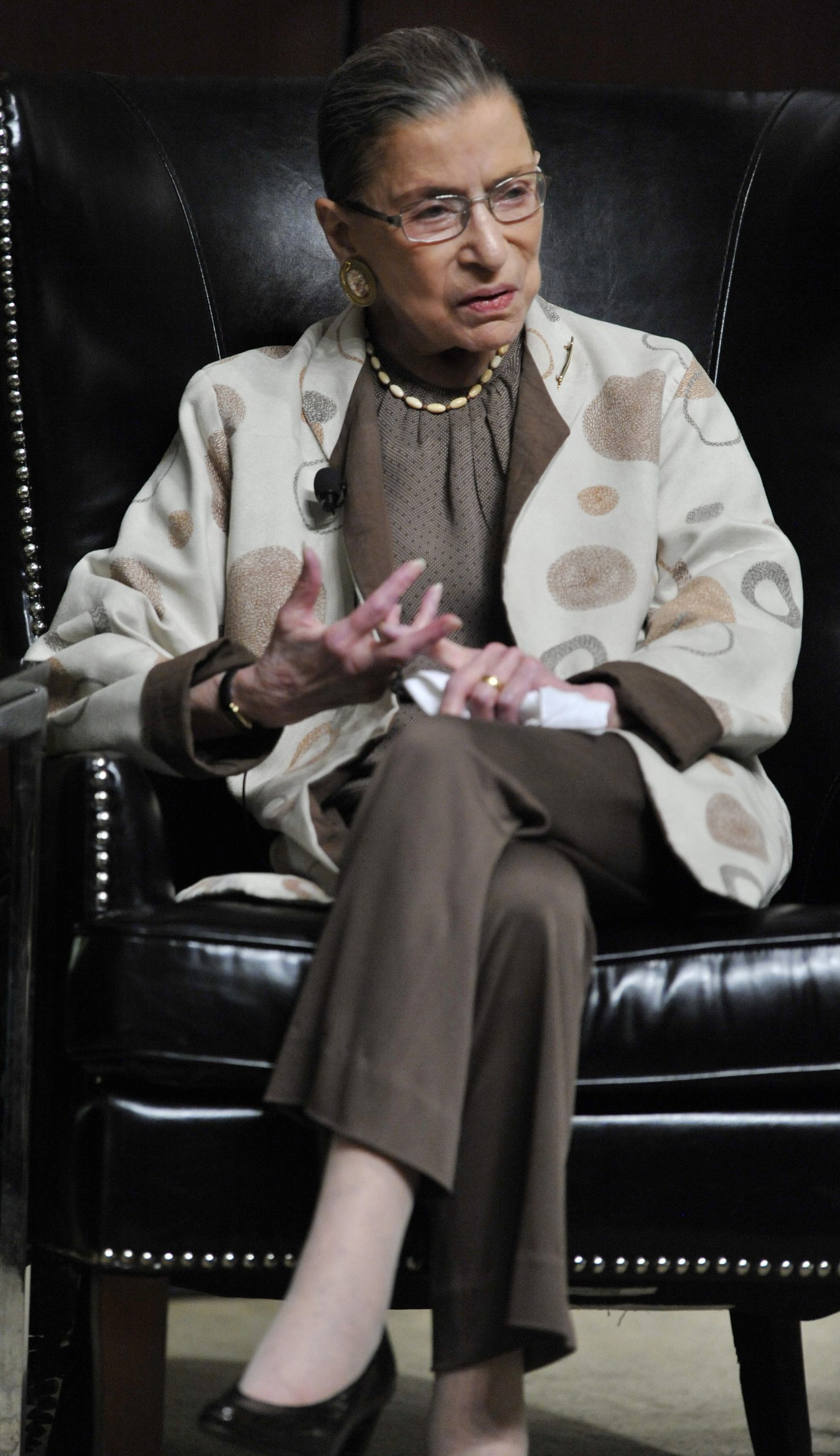 Ginsburg says Roe gave abortion opponents target