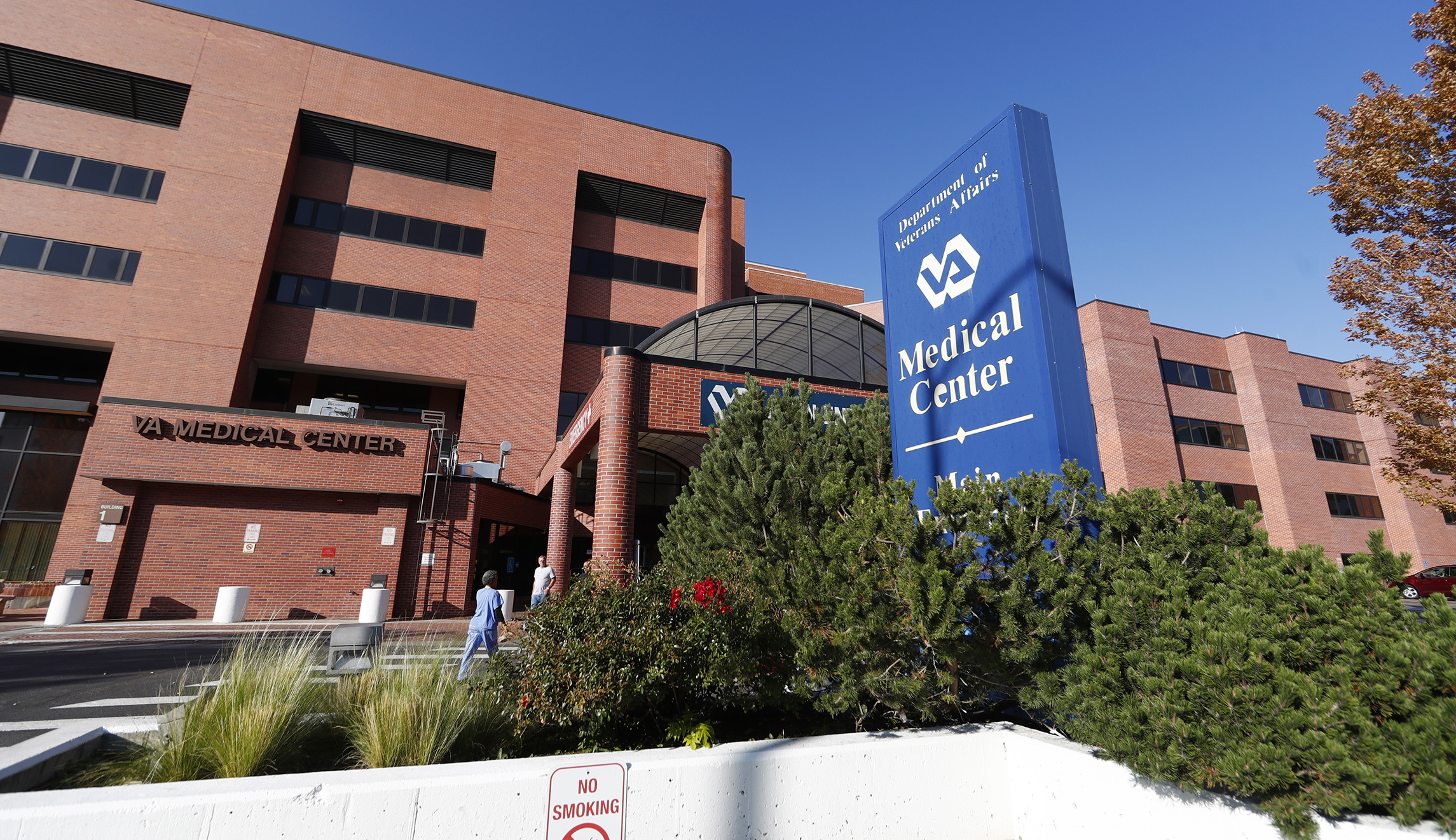 The VA is knowingly putting veterans in the hands of dubious doctors