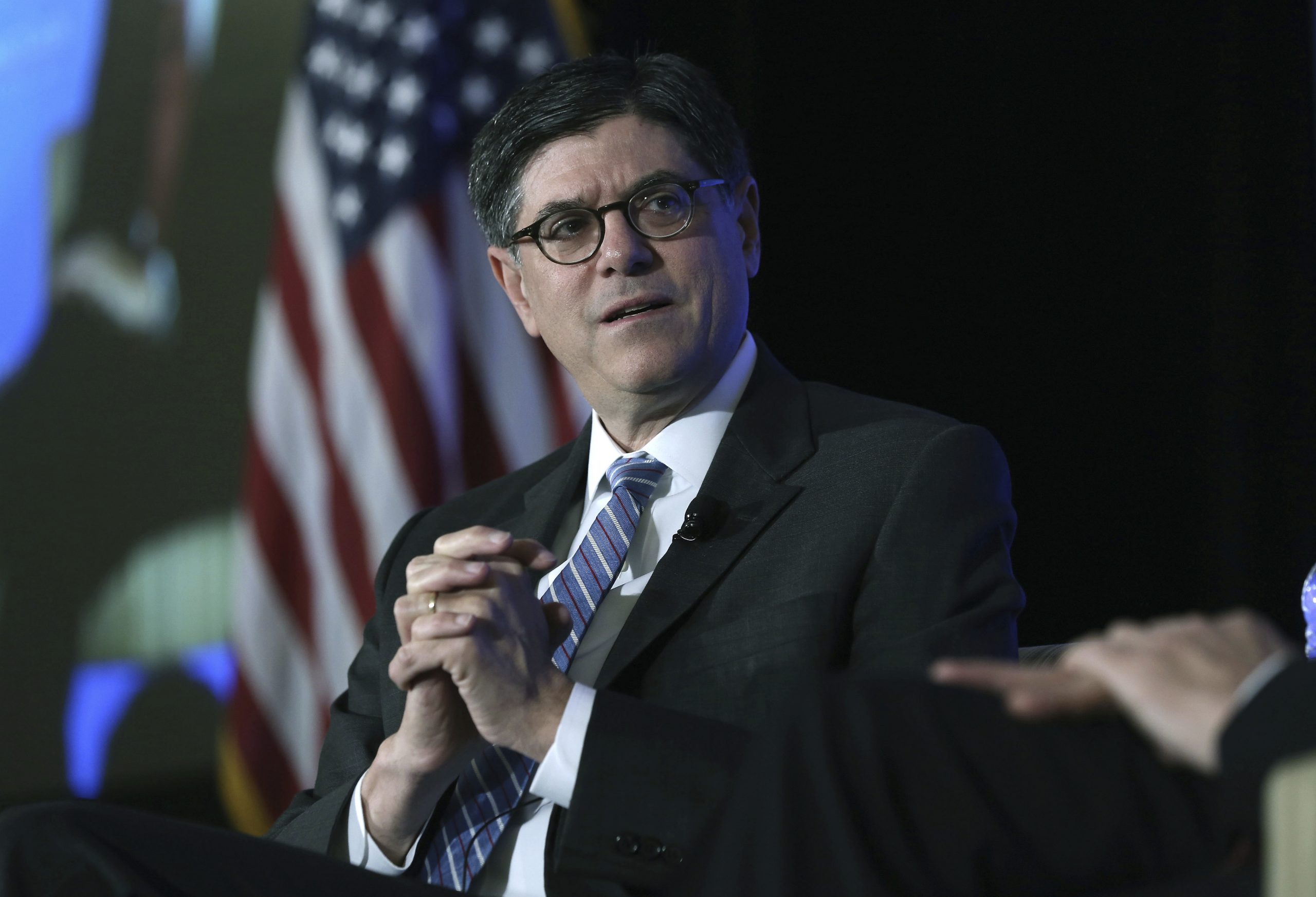 Some signs of creeping worries about debt ceiling showdown