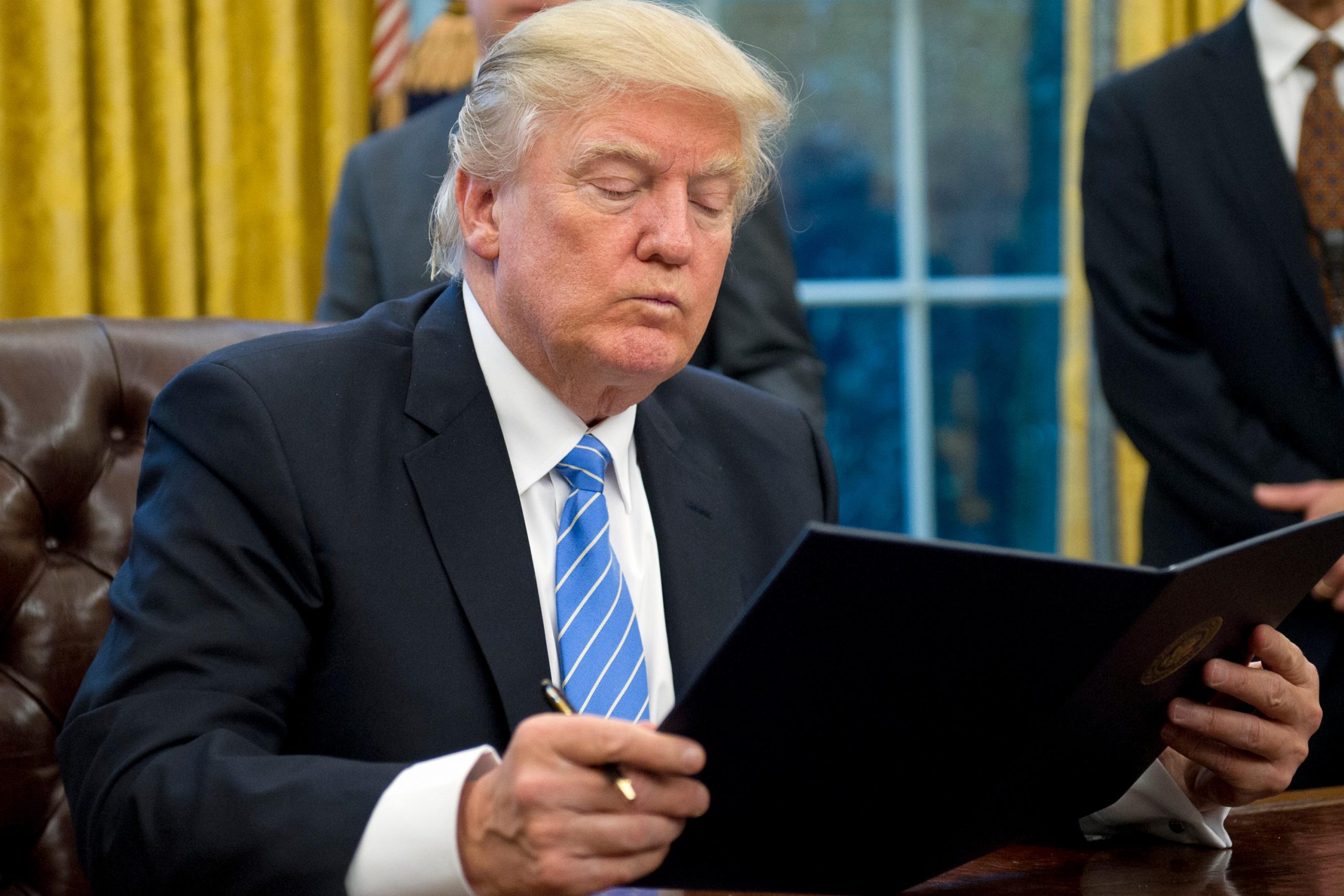 Bret Stephens: What Should Trump Read?