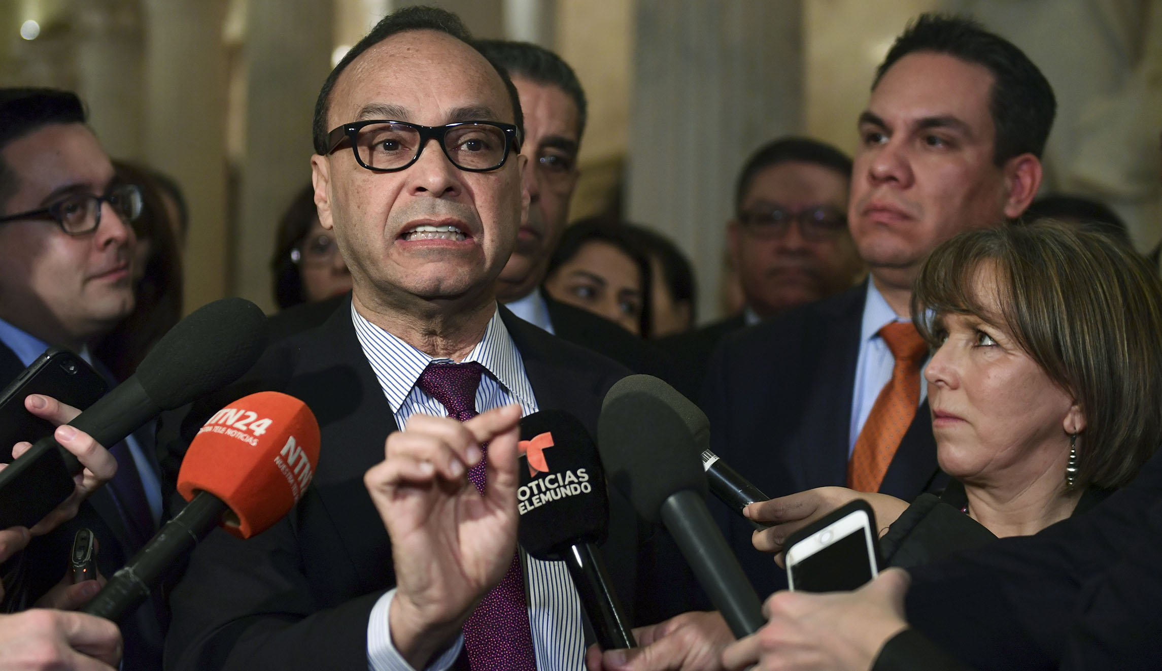 Democratic congressman shouts at Homeland Security secretary about Christmas, storms out before she can answer