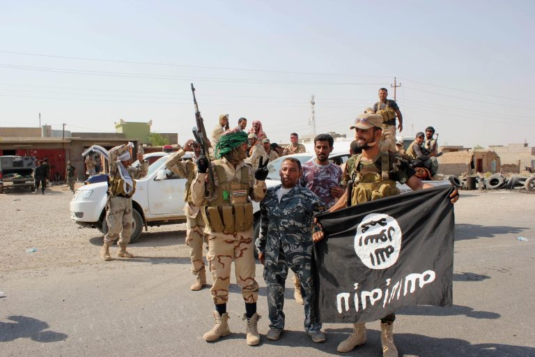 Report accuses Islamic State group of war crimes