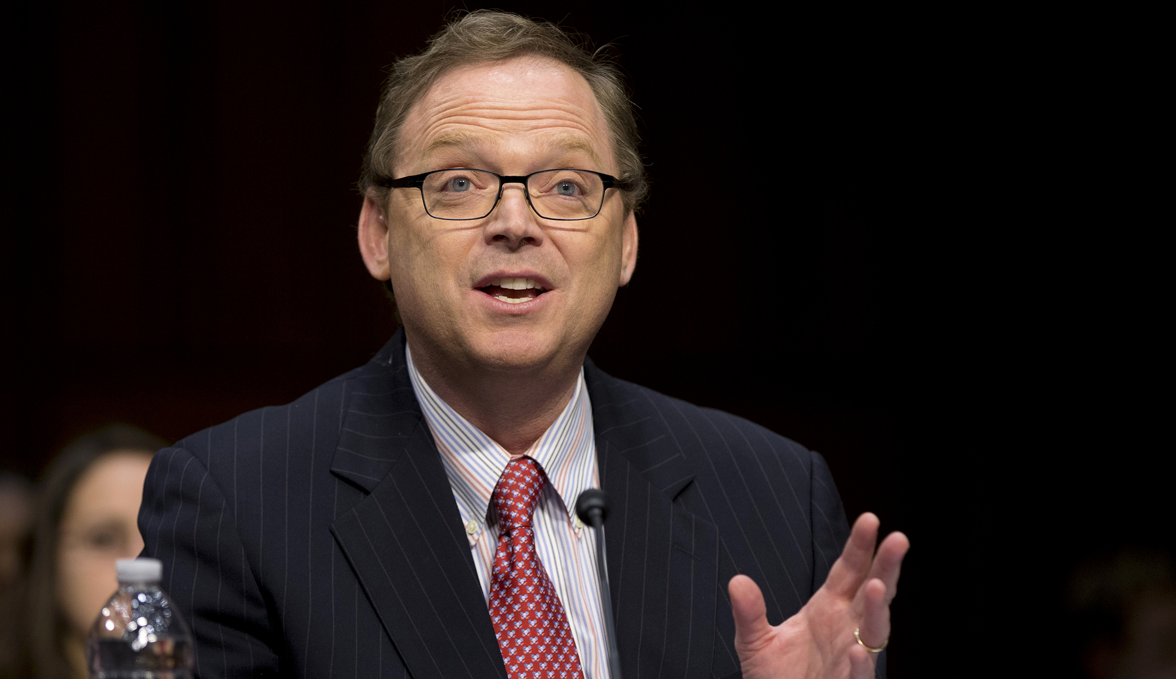 Obama economists back Trump nominee Kevin Hassett