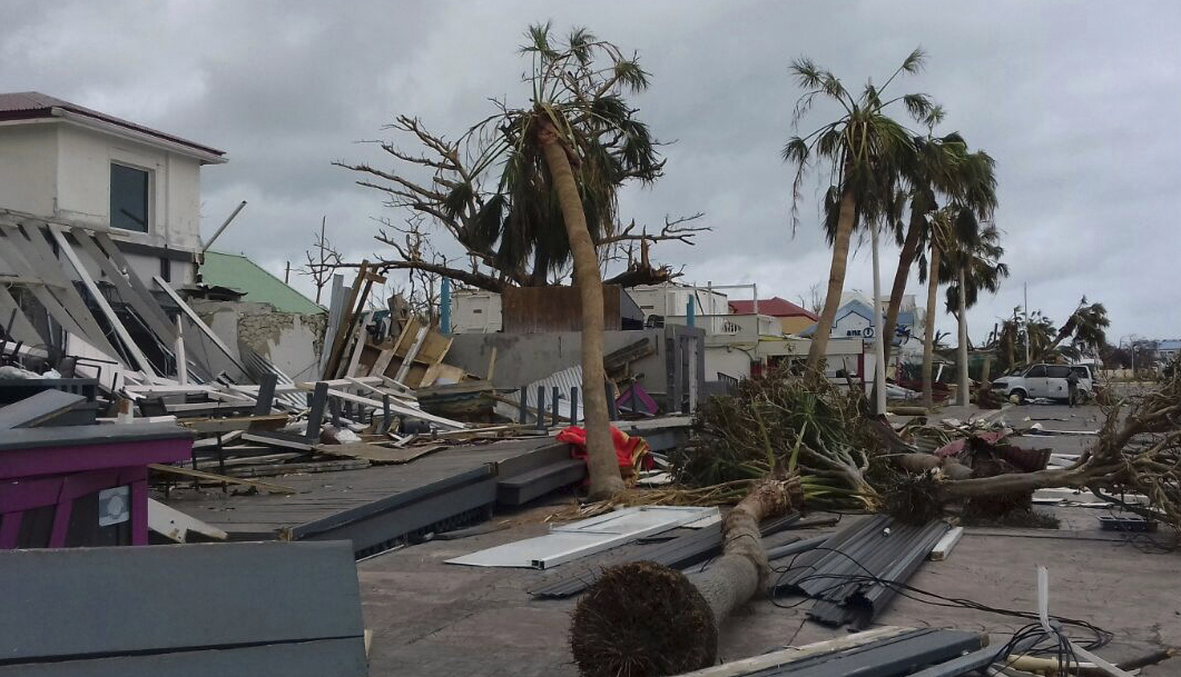 More than 1,200 Americans evacuated from hurricane-stricken St. Martin