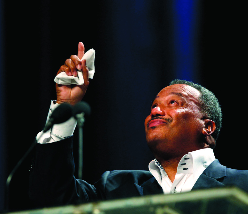 Southern Baptists elect 1st black president