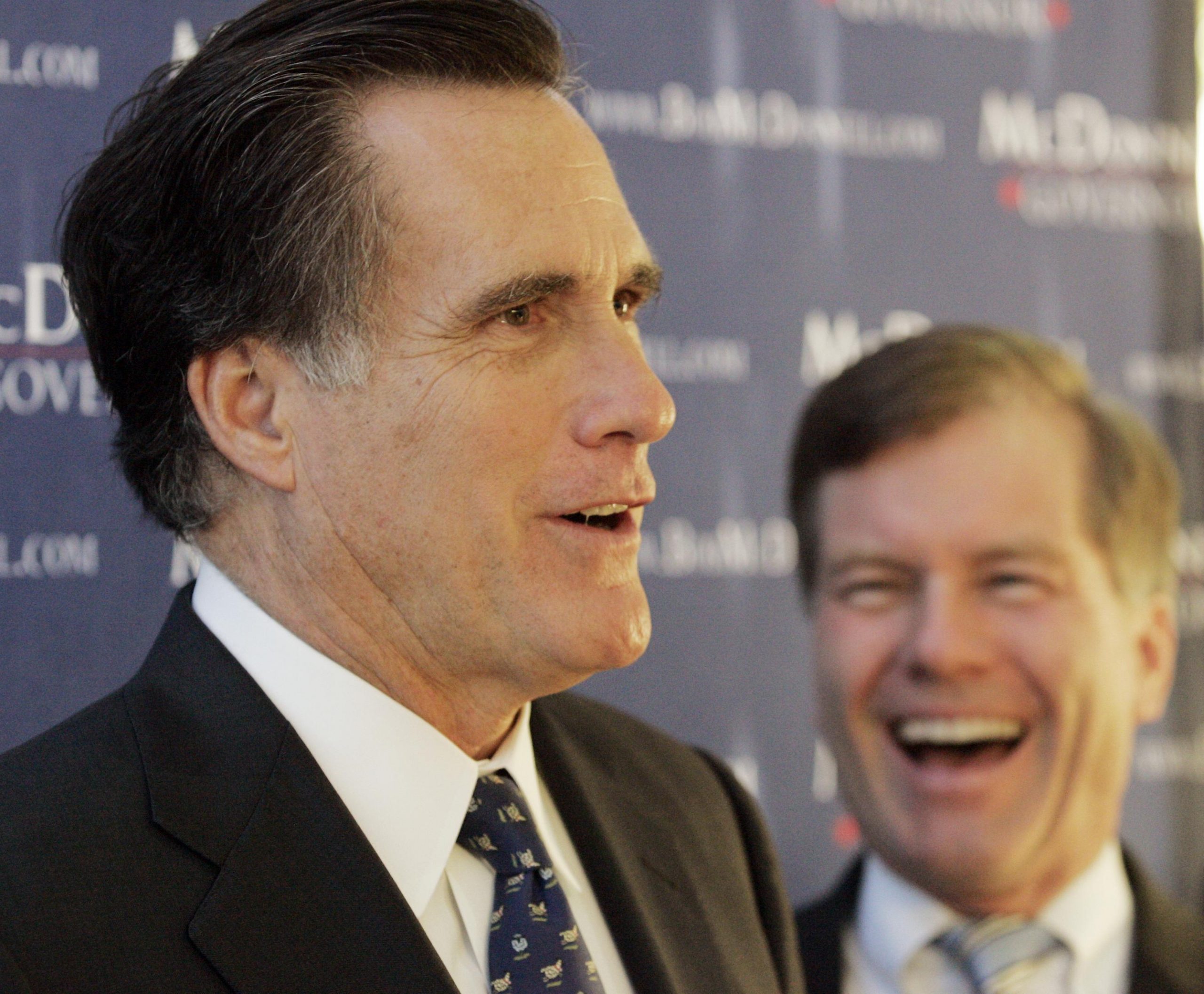 Romney organizes in Va. for presidential race