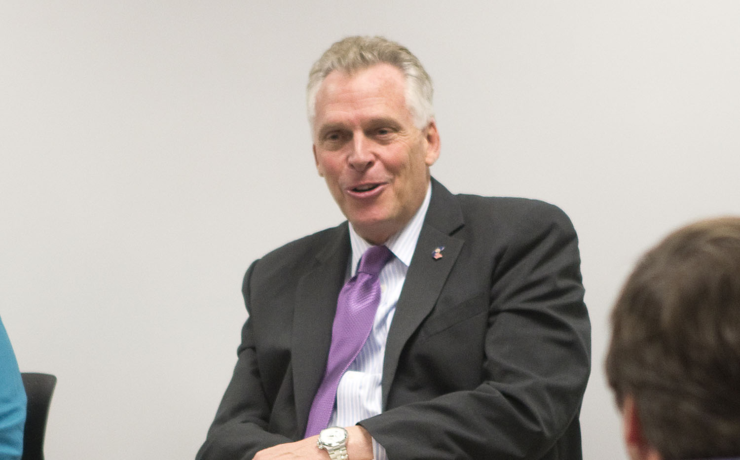 Virginia governor defends restoring felon voting rights