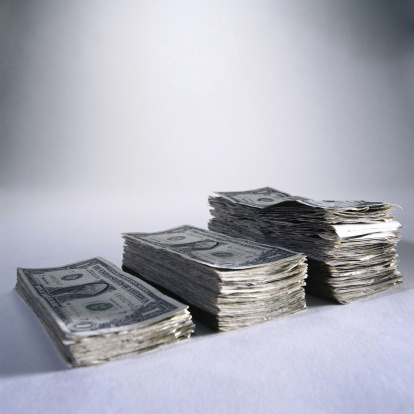 Viral report: Top 85 billionaires worth more than bottom half of world’s individuals