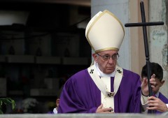 Pope Francis after Trump’s election: ‘Knock down the walls that divide’