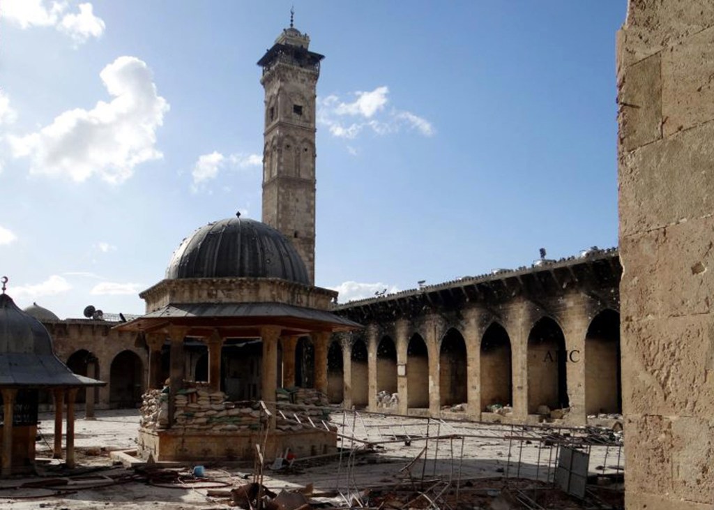 Syrian troops capture key town near Damascus